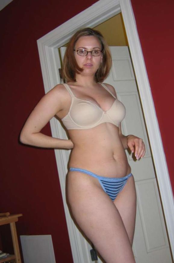 milfs that want younger guys Rock Island Illinois